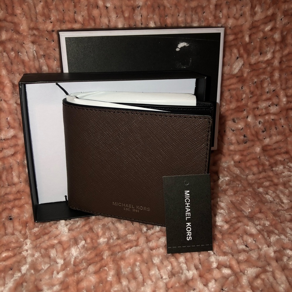 Michael Kors wallet